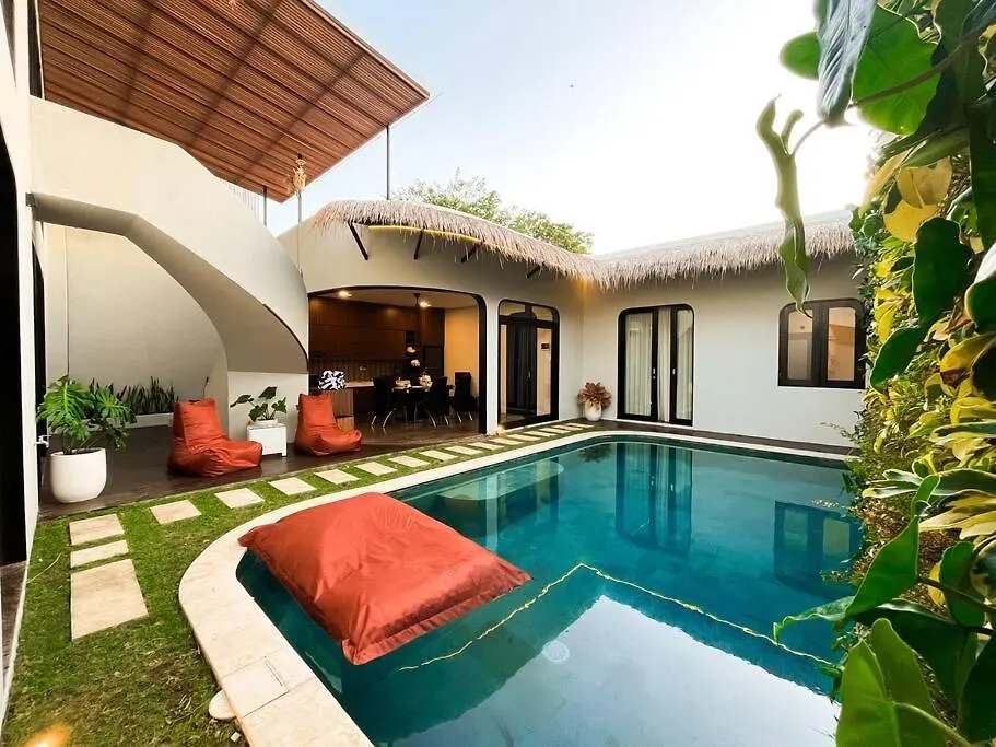 Villa Raaadha 3Br Modern Design Villa Center Of Seminyak  Семиньяк