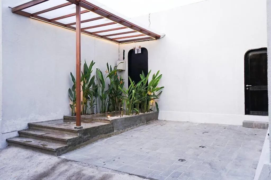 Villa Raaadha 3Br Modern Design Villa Center Of Seminyak Σεμινιάκ