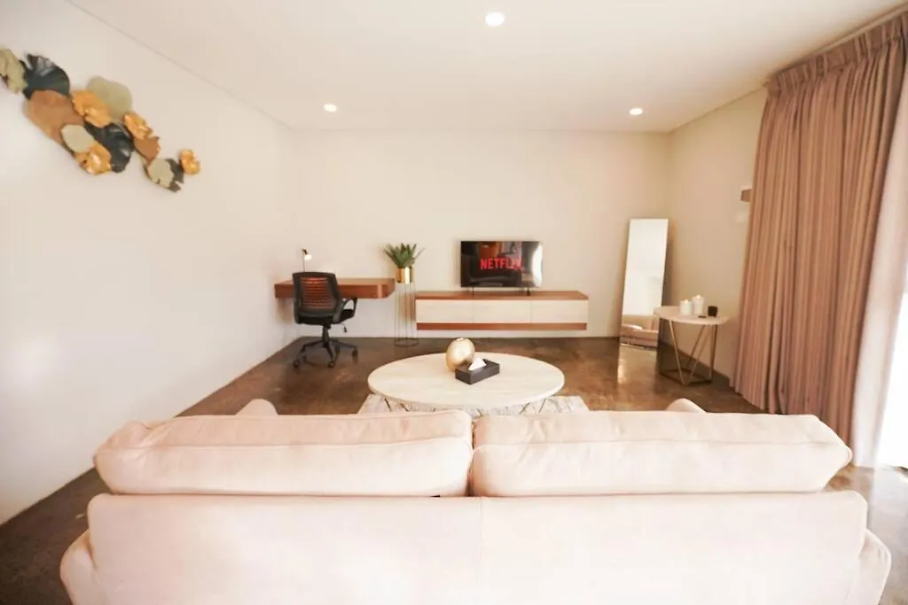 Villa Raaadha 3Br Modern Design Villa Center Of Seminyak 0*, Σεμινιάκ